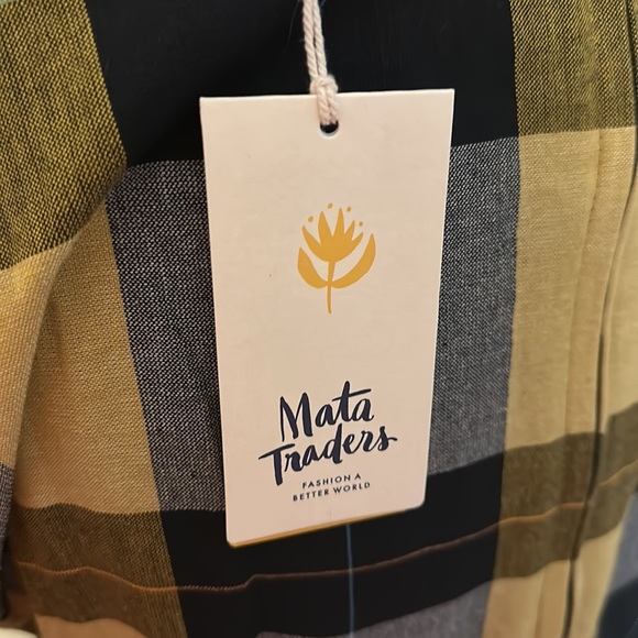 Bell Sleeve Dress - Picture 5 of 5